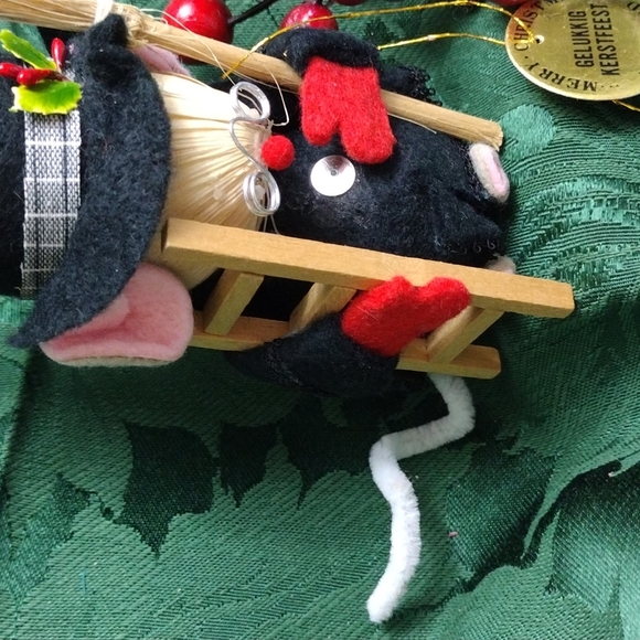 Kurt Adler Ornament 1979 - Picture 2 of 7